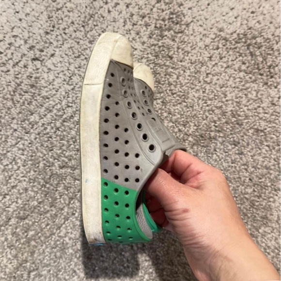 Native toddle shoes - Picture 3 of 3